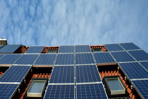 Ticari Bina Çatı Güneş Enerjisi Sistemleri